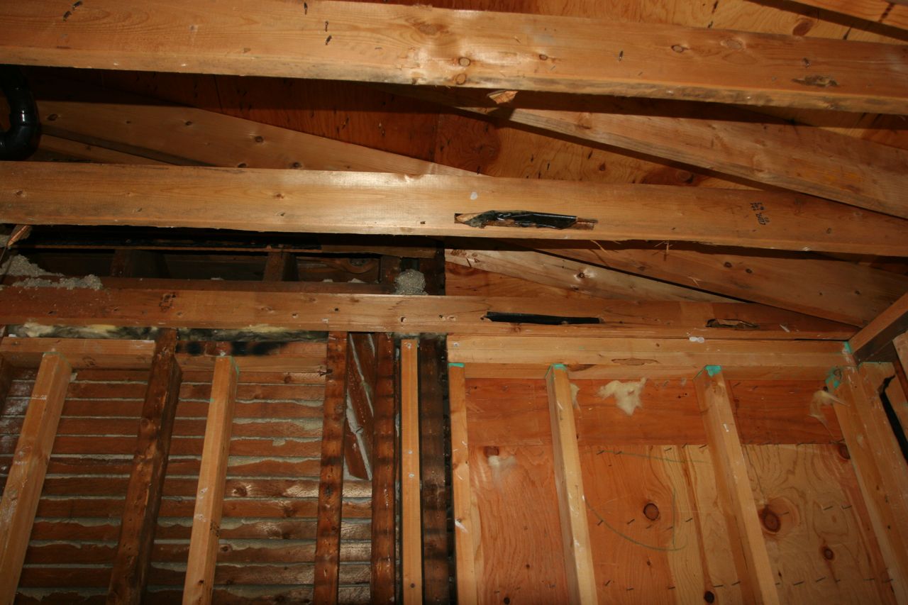 You can see that the ceiling was brought back to tie into the upstairs outer wall. I wonder what it looked like in 1920 when they were done with it.