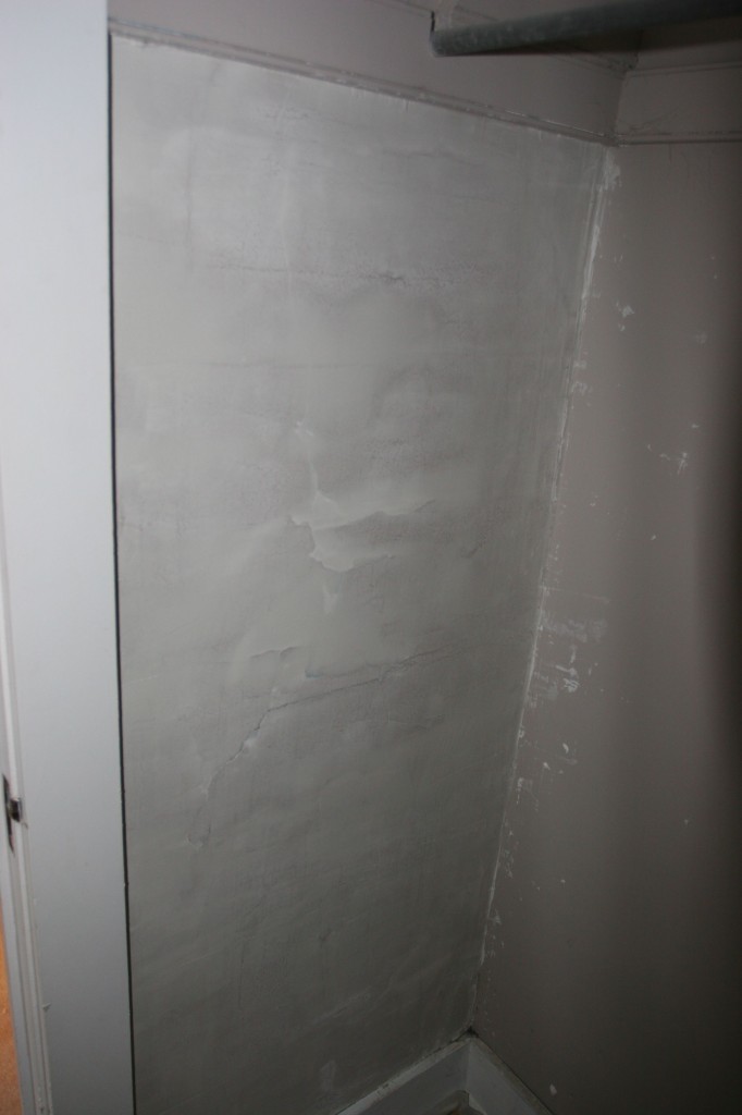 Dave skimmed the fragile master closet plaster again. Looking strong!
