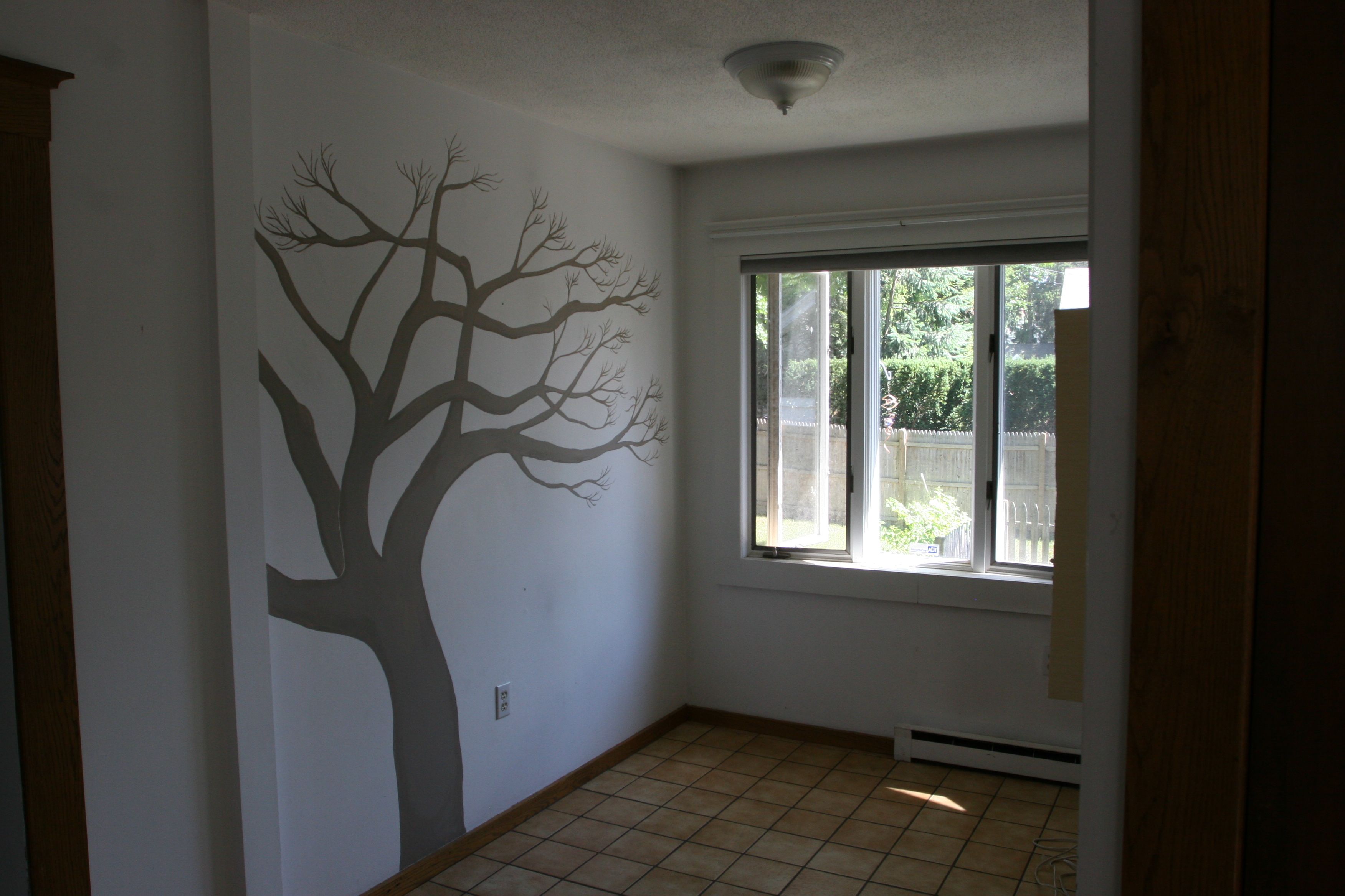 Remember my little tree? My former hair studio, formerly breakfast nook, formerly formerly a laundry room.