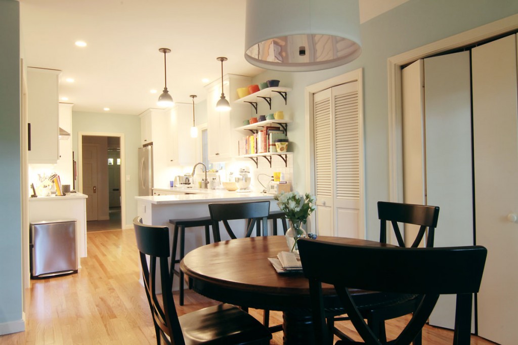 I wanted to show you what the lights looked like on - the space is plenty bright during the day, but at night it'll stay that way. Lighting work by Osgood Electric; fixture details available on pinterest at www.pinterest.com/sohappyhome/project-w/ .