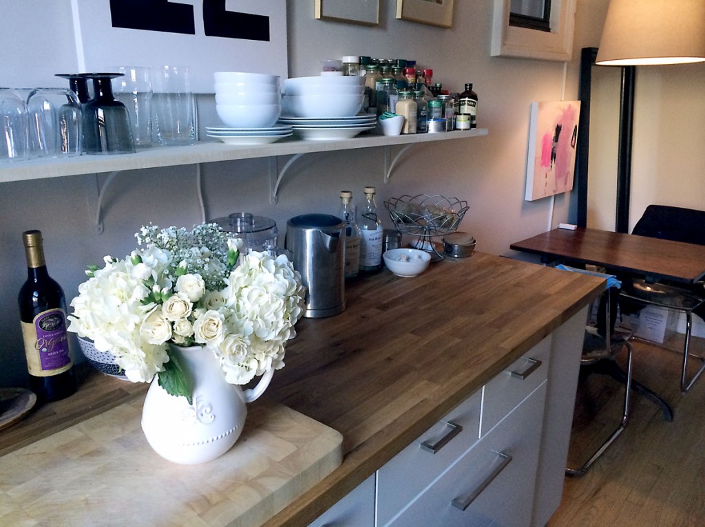 Little updates in the form of fresh flowers, art, or lovely moments of life may be all the blog becomes for a while.
